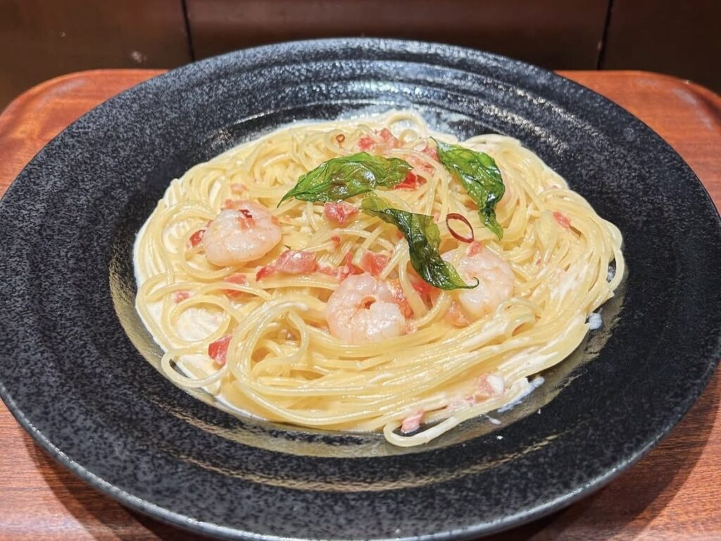 木漏れ日のテラス パスタ