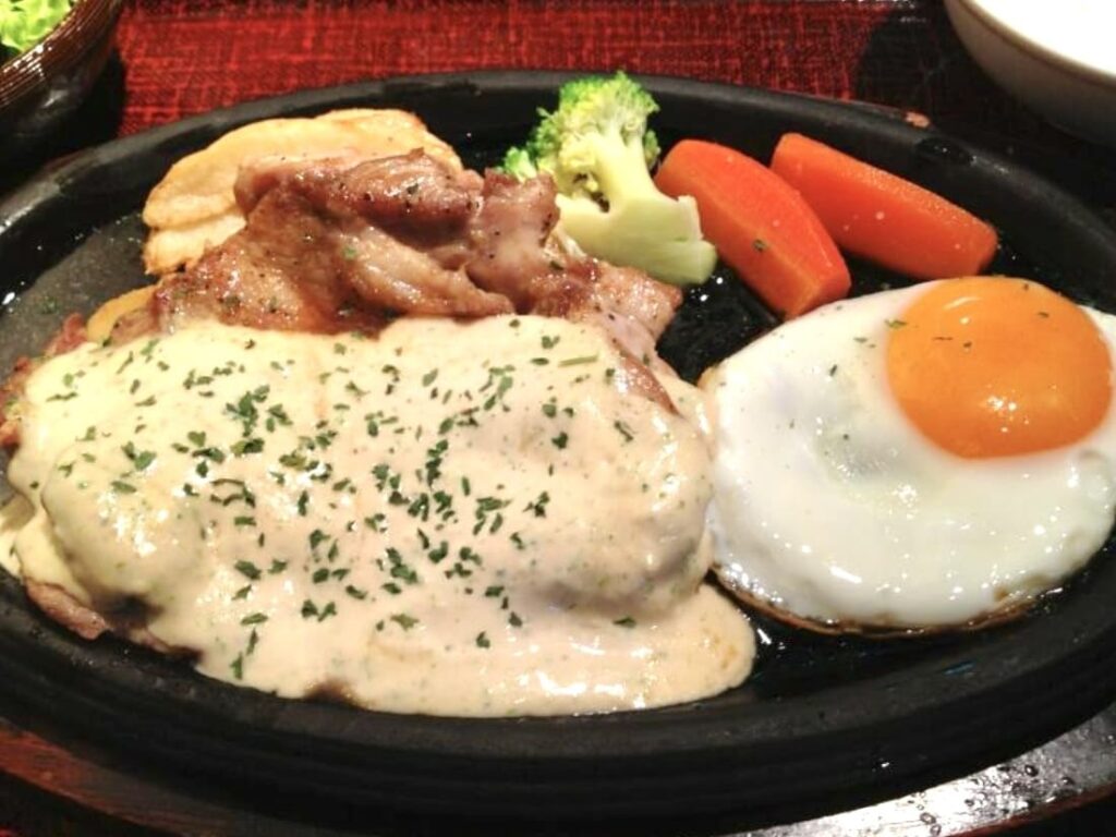 焼肉わかば 目玉焼き