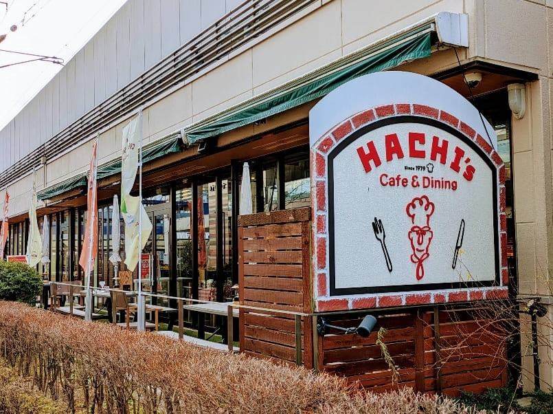 HACHI長町店外観