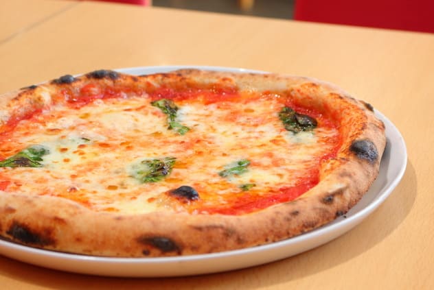 Pizzeria Rapportiピザ