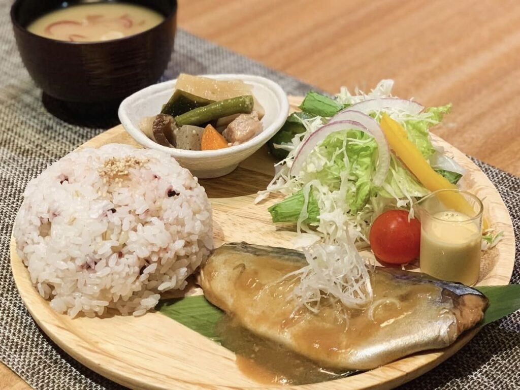 リアン茶屋定食